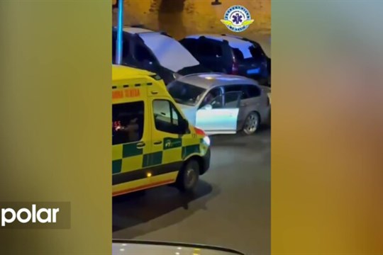 Řidič, který blokoval sanitku v Ostravě se přihlásil na policii. Situace ho velmi mrzí