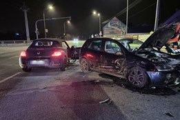 Srážka dvou vozidel v Uherském Brodě se obešla bez zranění