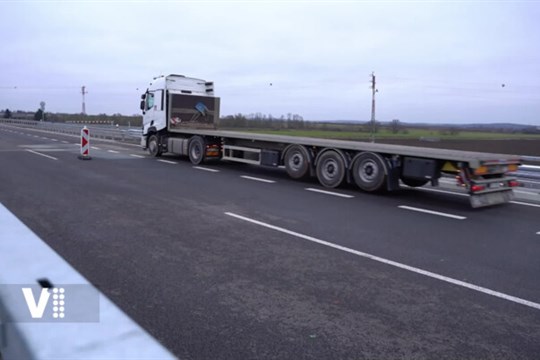 ŘSD otevřelo úsek D35 Hořice–Sadová