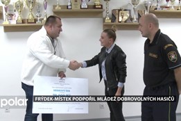 Mladí dobrovolní hasiči ve Frýdku-Místku obdrželi šek