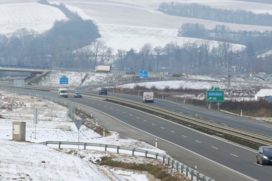 Celý obchvat Otrokovic od ledna projedete bez dálniční známky