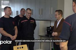 Vedení obvodu každoročně děkuje složkám IZS i městským strážníkům za službu i během svátků