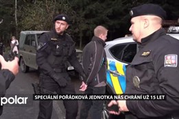 Hejtman předal Speciální pořádkové jednotce k 15 letům dvě auta