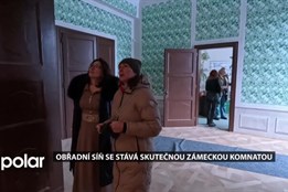 Obřadní síň se stává skutečnou zámeckou komnatou