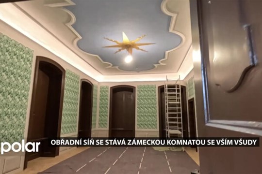 BEZ KOMENTÁŘE: Obřadní síň ve Studénce se stává zámeckou komnatou se vším všudy