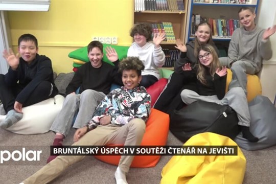 V celostátní soutěži Čtenář na jevišti uspěl klub bruntálské 1. ZŠ a účastnil se na přehlídky ve Švandově divadle