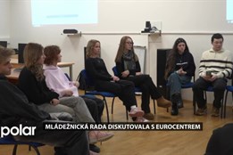 Mládežnická rada Karviná diskutovala se zástupcem Úřadu vlády z ostravského Eurocentra