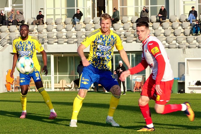 Výhru Zlína trefil v závěru Kanu, Slovácko otočilo zápas s Honvédem