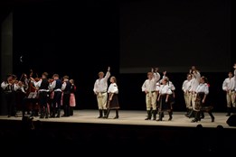 Studenti gymnázia představili svou akademii rodičům a veřejnosti