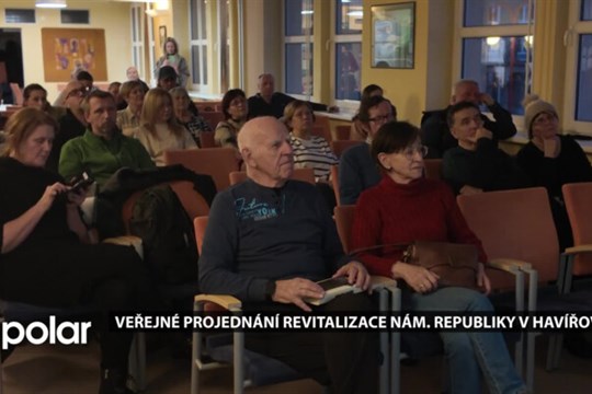 Občané Havířova zaplnili knihovnu při veřejném projednání revitalizace náměstí Republiky
