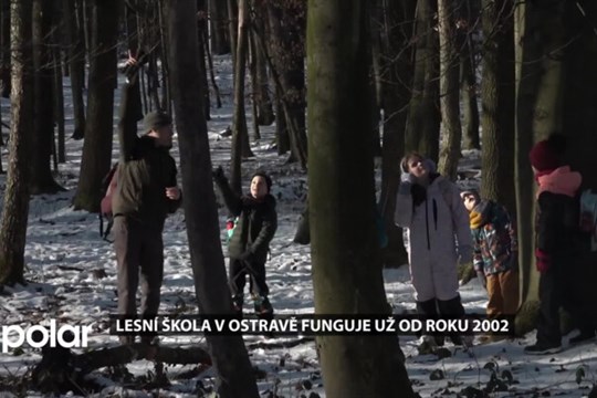 Lesní škola v Ostravě funguje už téměř čtvrtstoletí. Děti jsou z učení v přírodě nadšené