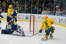 Berani i počtvrté přemohli Sokolov, Vsetín vzdal poctu regionu a porazil Přerov