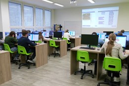 Zlínský kraj pomáhá deváťákům s výběrem budoucí kariéry