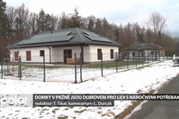 MS kraj postavil dva nové domky v areálu organizace Náš svět