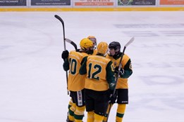 Junioři Vsetína rozstříleli Chrudim 10:2 