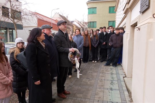 Gymnazisté z Uherského Brodu uctili památku obětí holocaustu