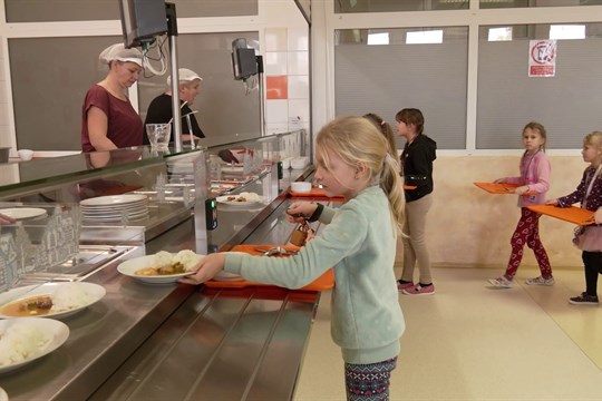 Máneska dokazuje, že i zdravé jídlo může dětem chutnat 