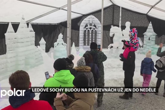 Pohádkové ledové sochy budou na Pustevnách k vidění už jen do neděle