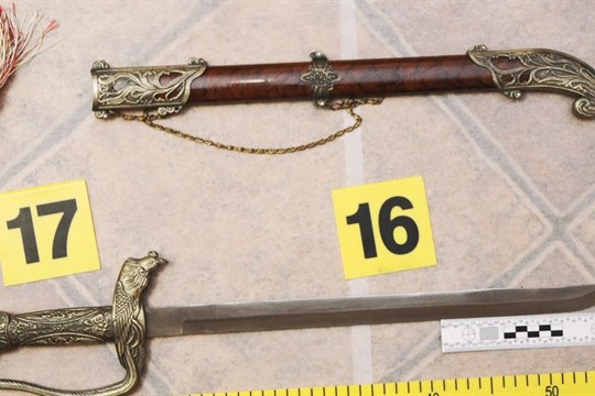 Partner šavlí bodl ženu po hádce