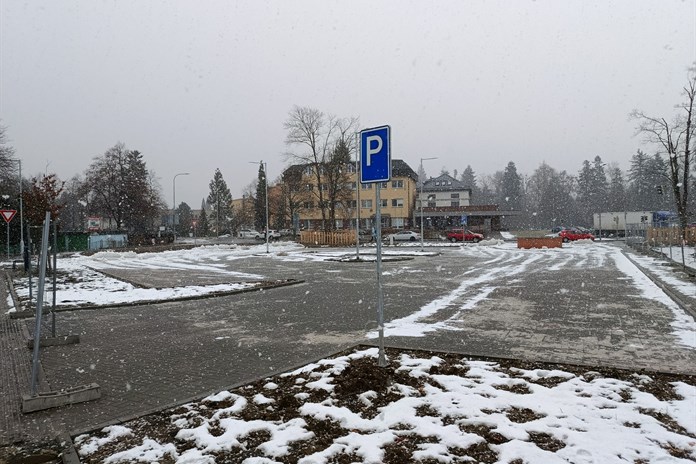 Řidiči v Rožnově mají k dispozici 39 nových parkovacích míst