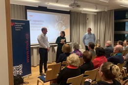 Vsetínská knihovna uspořádala besedu o nejstarších příjmeních a DNA