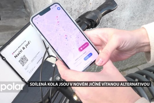Sdílená kola jsou v Novém Jičíně vítanou alternativou, z ulic nemizí ani v zimě