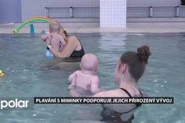 Projekt plavání s miminky Kačenka cílí především na psychomotorický vývoj dětí