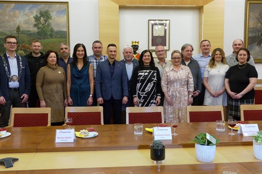 Za darováním krve dojíždějí, času a kilometrů ale nelitují