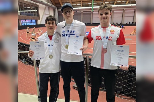 Olomoučtí atleti zářili na Mistrovství Moravy a Slezska – 23 medailí a rekordy