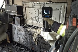 Při požáru rodinného domu na Vsetínsku zemřelo několik zvířat