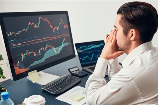 Falešné zlato i kryptoměny. Muž z Karvinska přišel o 1,4 milionu korun