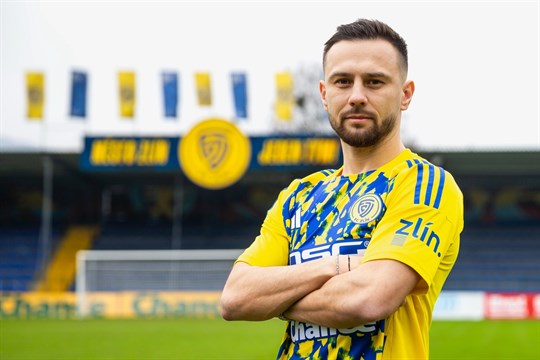 Zlín posílil bývalý fotbalový reprezentant Pešek, do Česka se vrací z Polska 