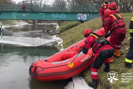 Záchrana na zamrzlé řece: jeden z nejnáročnějších zásahů hasičů