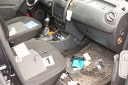 Vykrádal auta i domy, osudným se mu stalo schovávání ve křoví. Policie dopadla ostravského fantoma