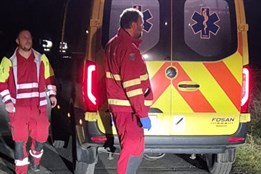 Vážná srážka auta s chodcem uzavřela most přes Opavu, v koloně se pak srazila čtyři vozidla