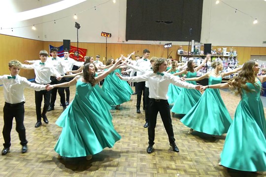 Novoveští hasiči se bavili na plese