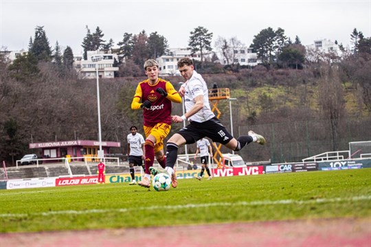 Zlín hrál s poslední Duklou bez branek. Pešek při premiéře zahodil penaltu 