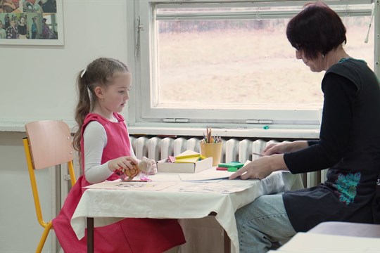 Základní školy mají za sebou zápisy do prvních tříd, odkladů je méně