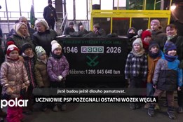Uczniowie PSP pożegnali ostatni wózek węgla