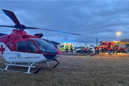 Dva zranění po srážce aut u Oder, jeden z řidičů zřejmě nedal přednost