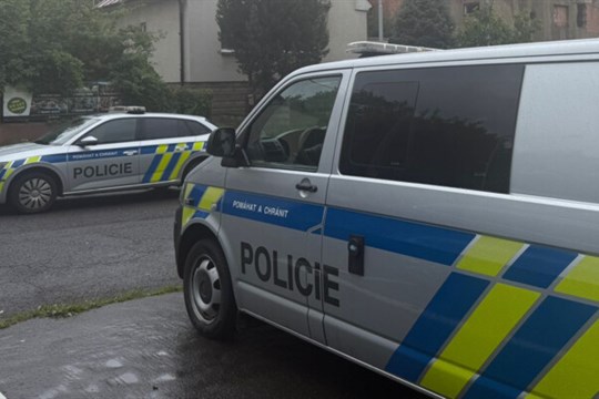 Policisté prověřují střelbu v Krnově. Na místě našli mrtvého muže