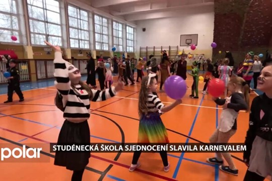 BEZ KOMENTÁŘE: Studénecká škola Sjednocení slavila karnevalem