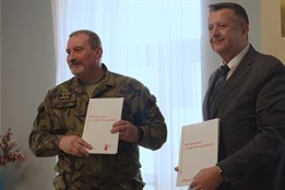 Přerov se znovu stane posádkovým městem: Návrat armády na letiště v Bochoři