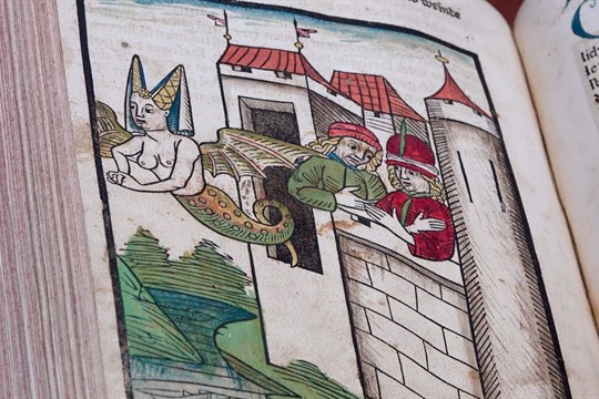 550 let starý prvotisk Meluzíny láká v Olomouci