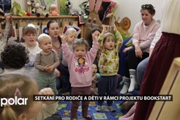 Setkání v knihovně pro rodiče a děti v rámci projektu Bookstart