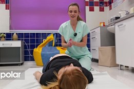 Opavská porodnice nabízí maminkám komplexní péči. Asistentky docházejí i do domácnosti