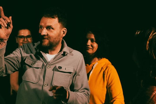 Hotel Sen v Olomouci: Divadlo, které spojuje umění a lidskou pomoc