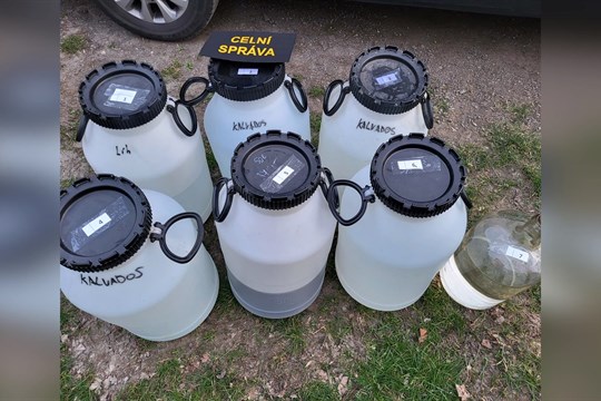 Celníci odhalili u Uherského Brodu další nelegální pálenici