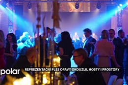 Nádherné prostory kostela sv. Václava a Dům umění v Opavě patřily reprezentačnímu plesu města Opavy