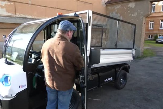 Varnsdorf pořídil novou elektrickou multikáru